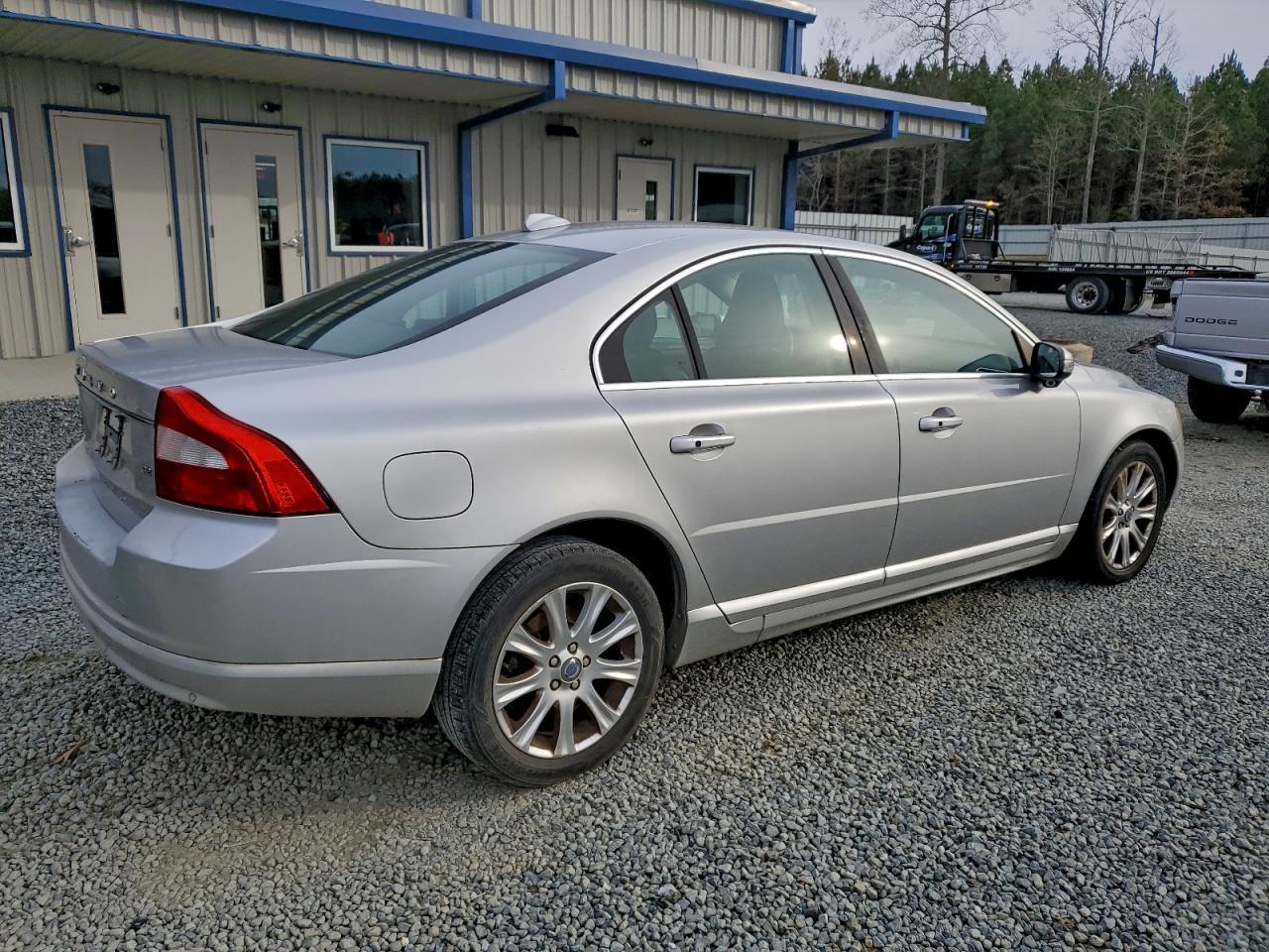 2009 VOLVO S80
