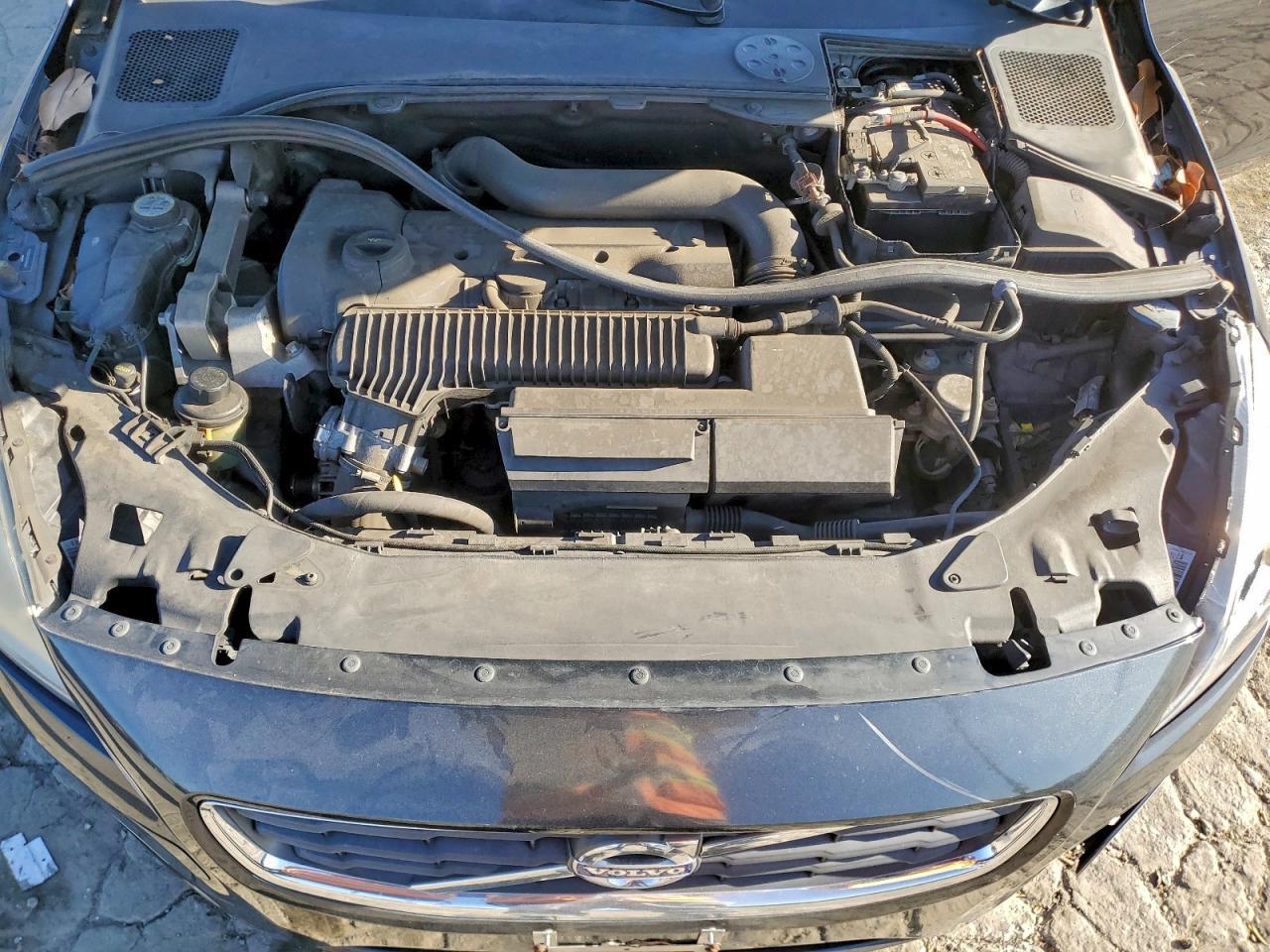 2012 VOLVO S60