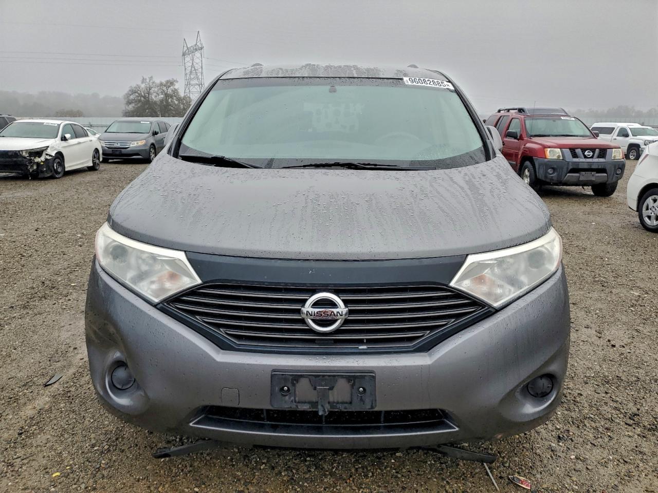 2015 NISSAN Quest