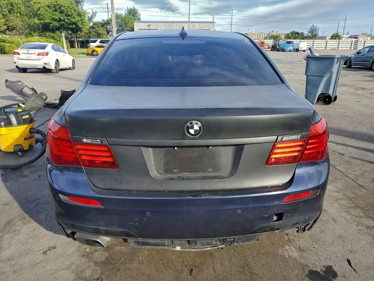 2015 BMW 7 series