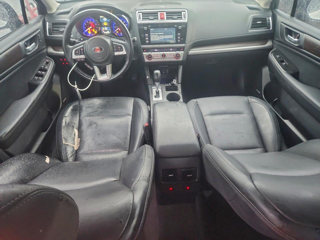 2015 SUBARU Legacy
