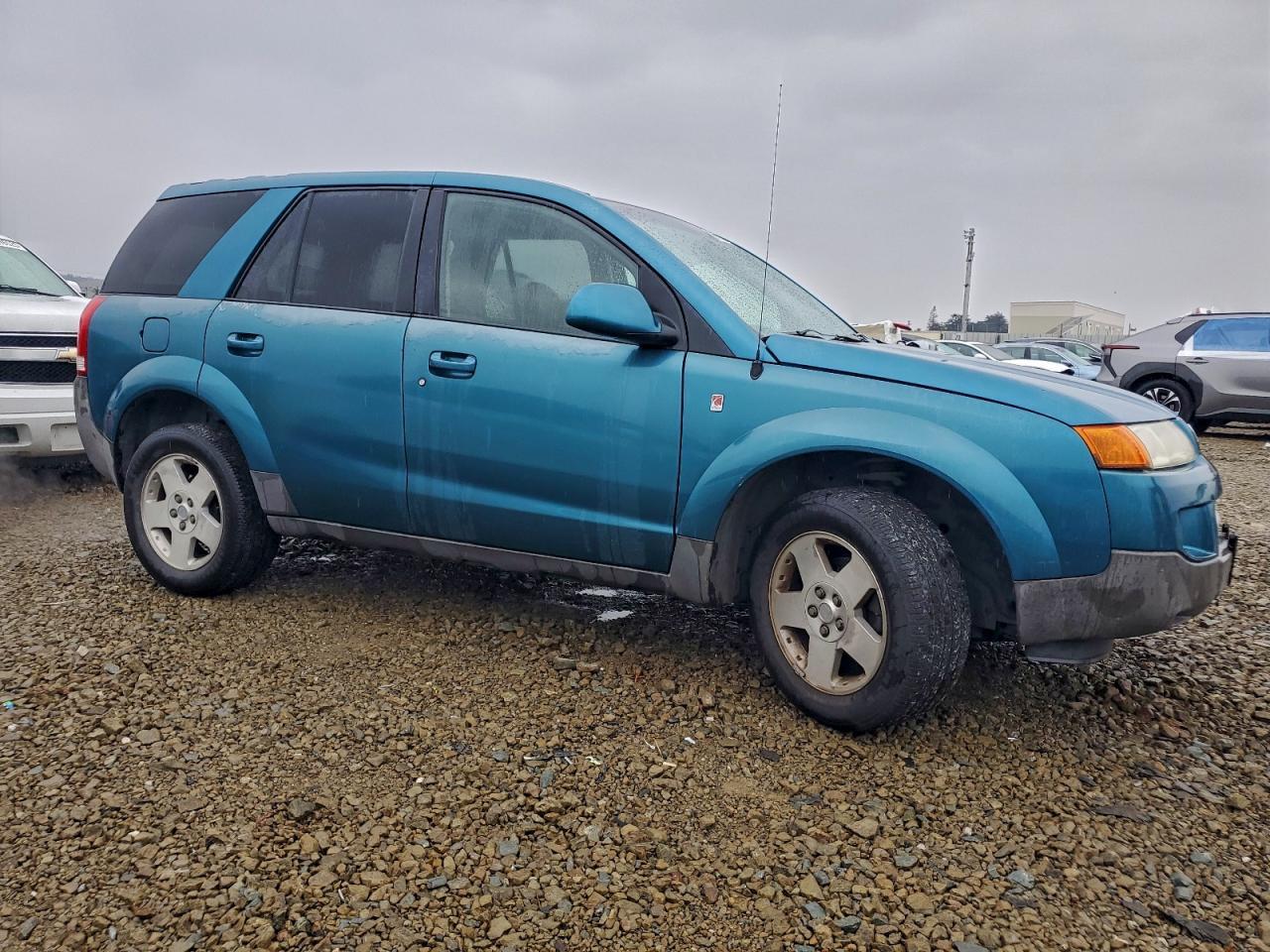 2005 SATURN Vue