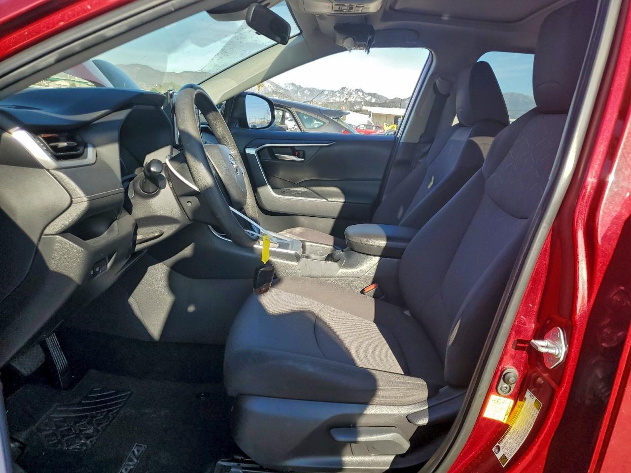 2019 TOYOTA RAV4