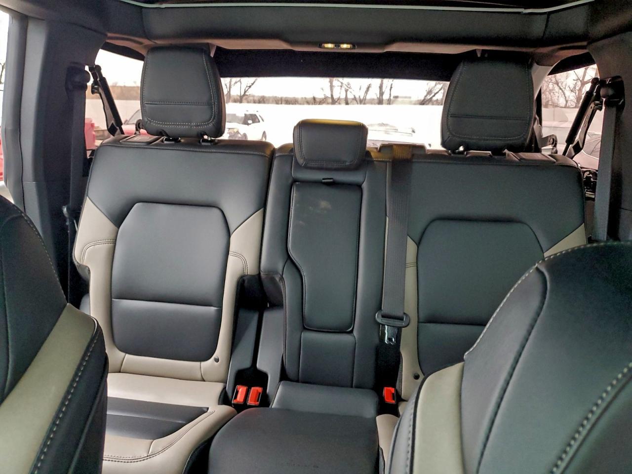 2024 FORD Bronco