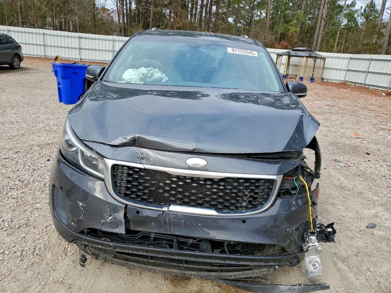 2017 KIA SEDONA