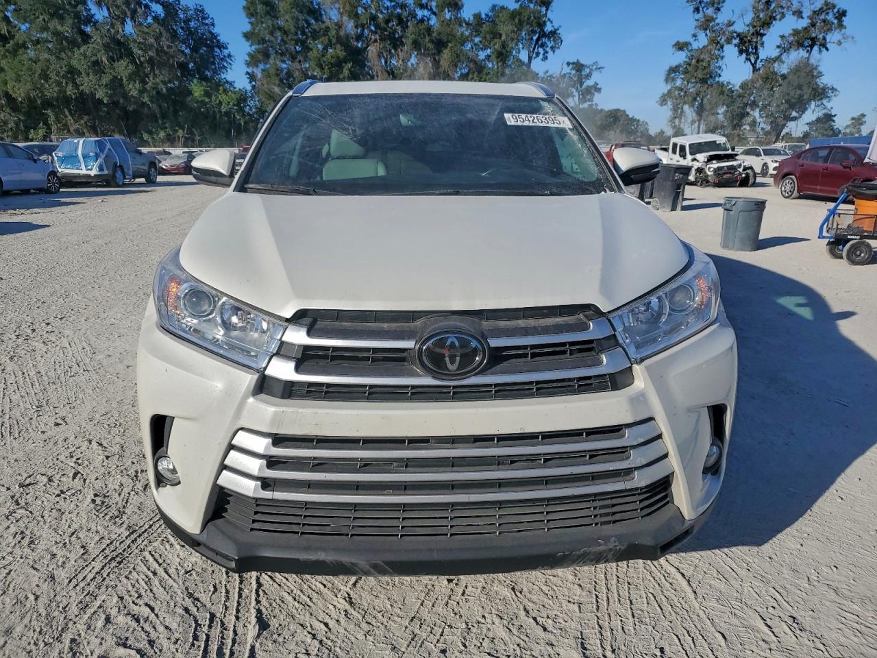 2018 TOYOTA HIGHLANDER