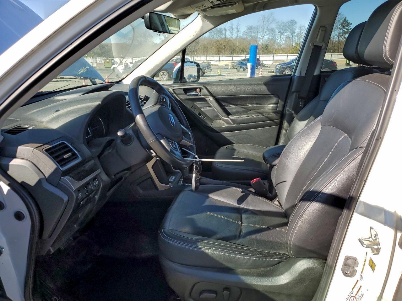 2018 SUBARU FORESTER