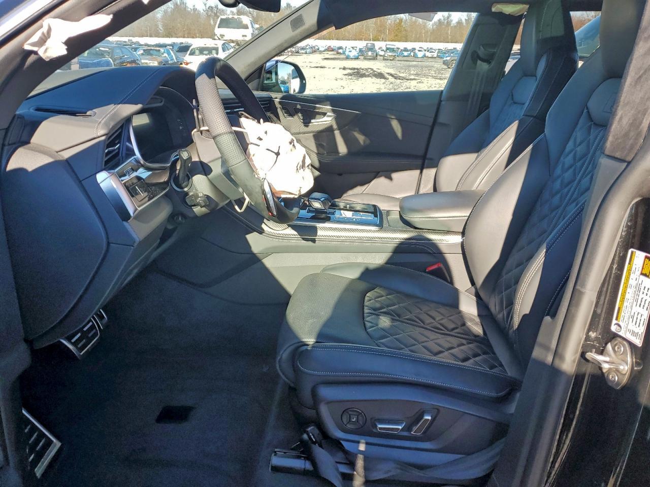 2025 AUDI SQ8