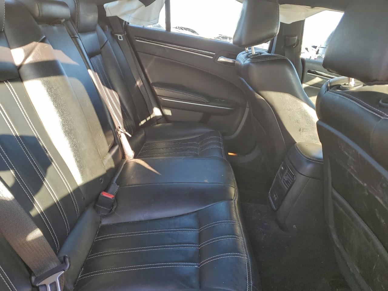 2021 CHRYSLER 300