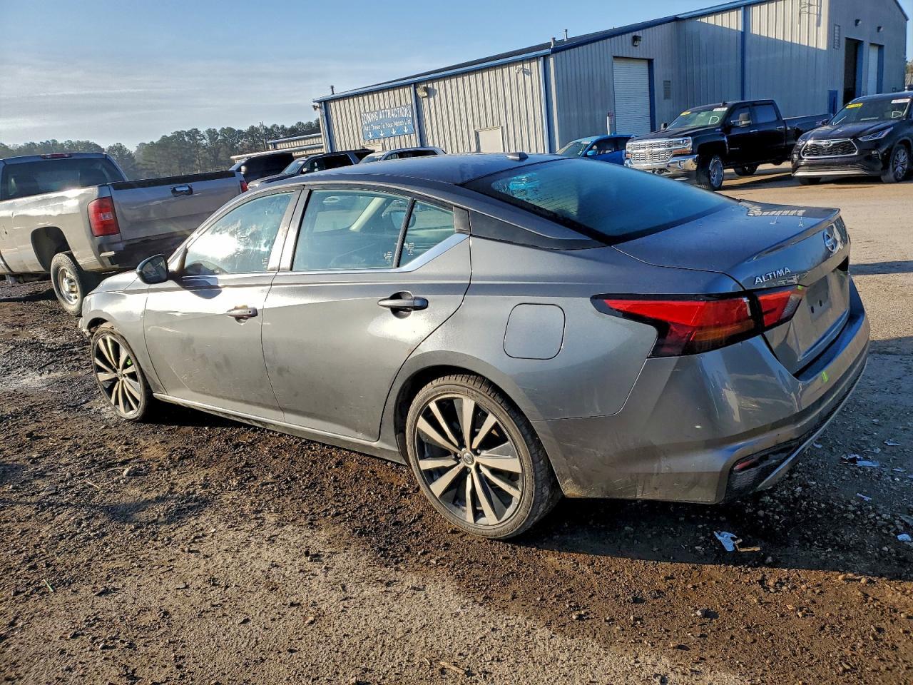2019 NISSAN ALTIMA