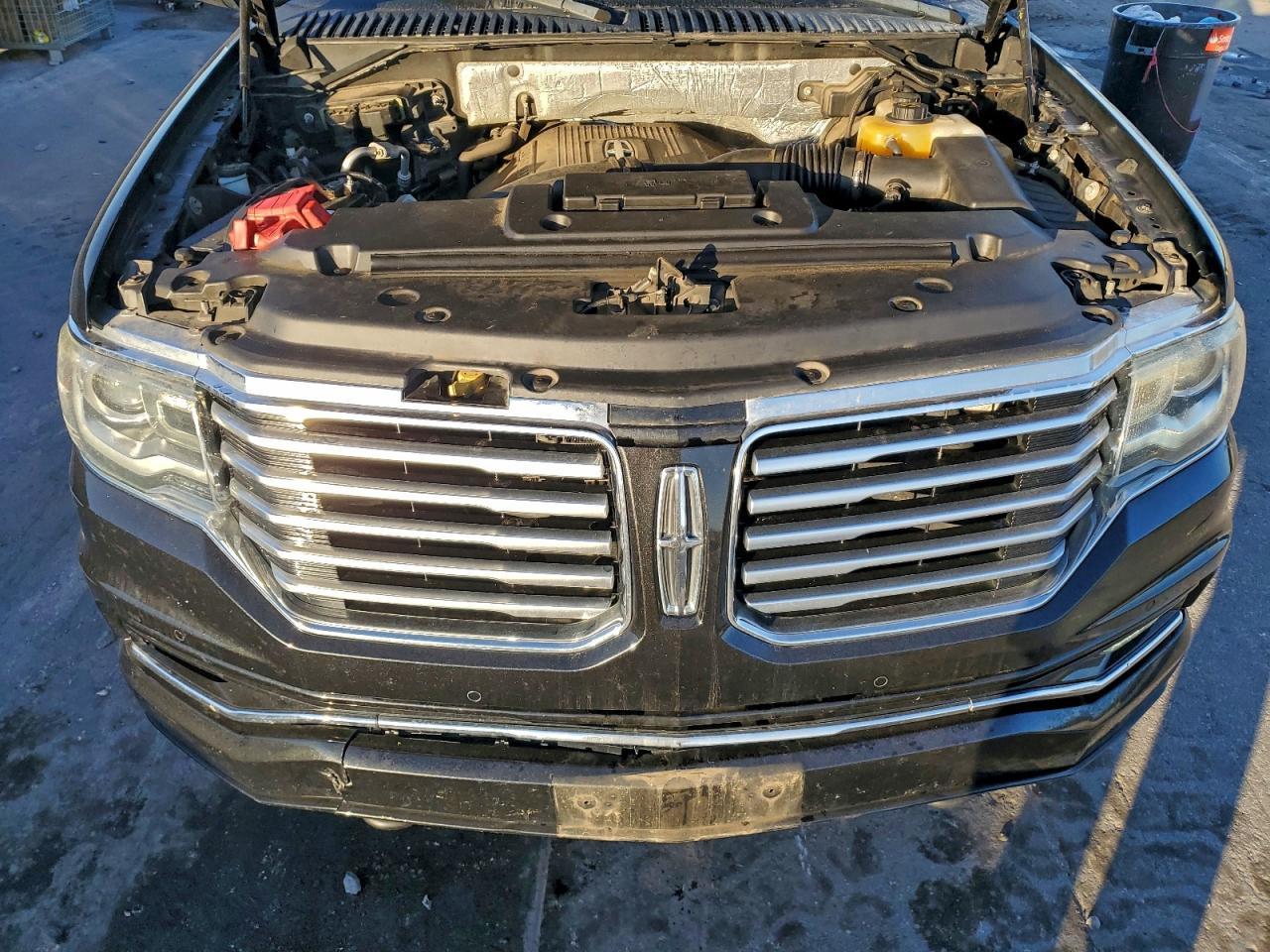 2015 LINCOLN Navigator