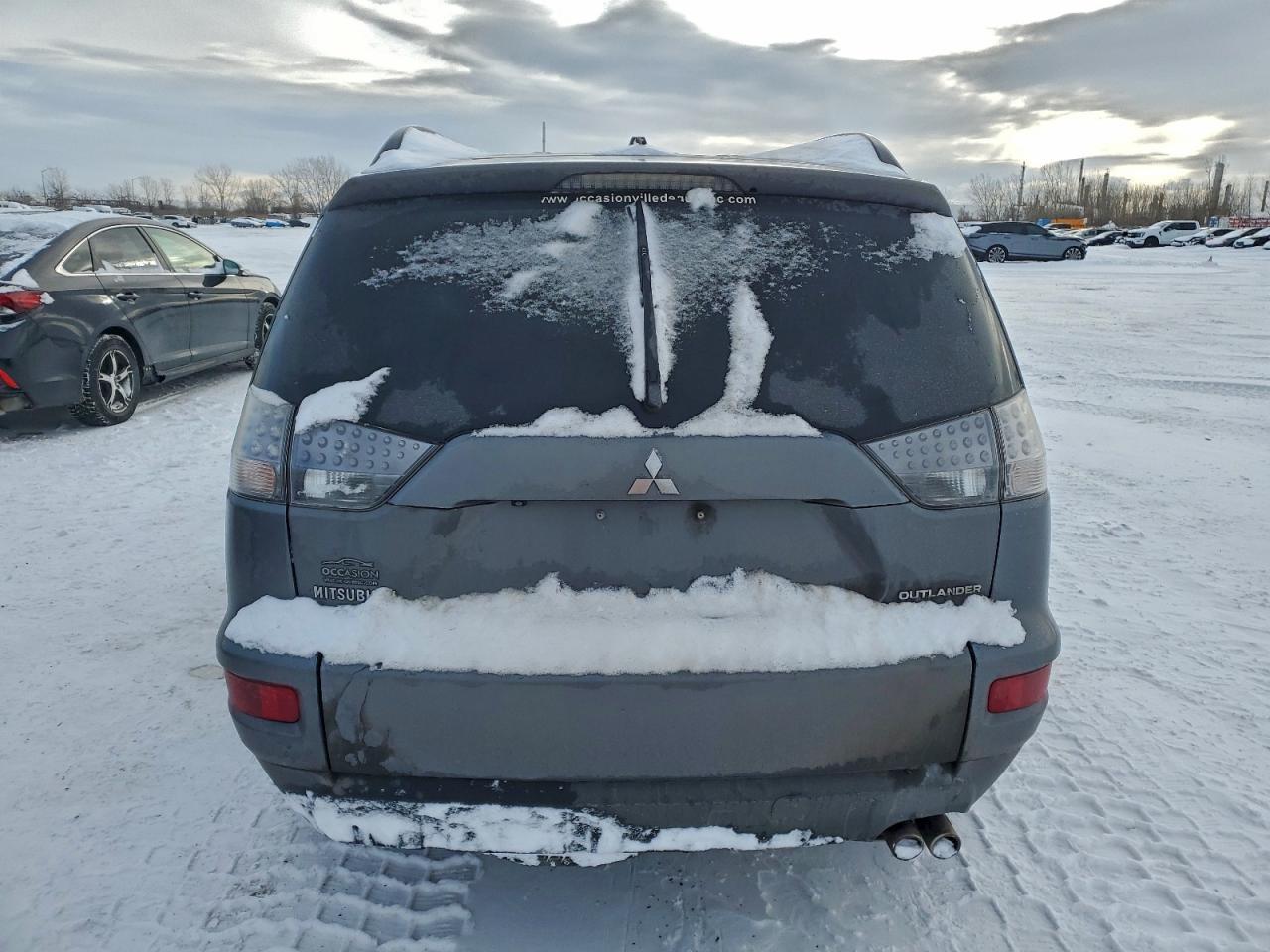 2012 MITSUBISHI outlander