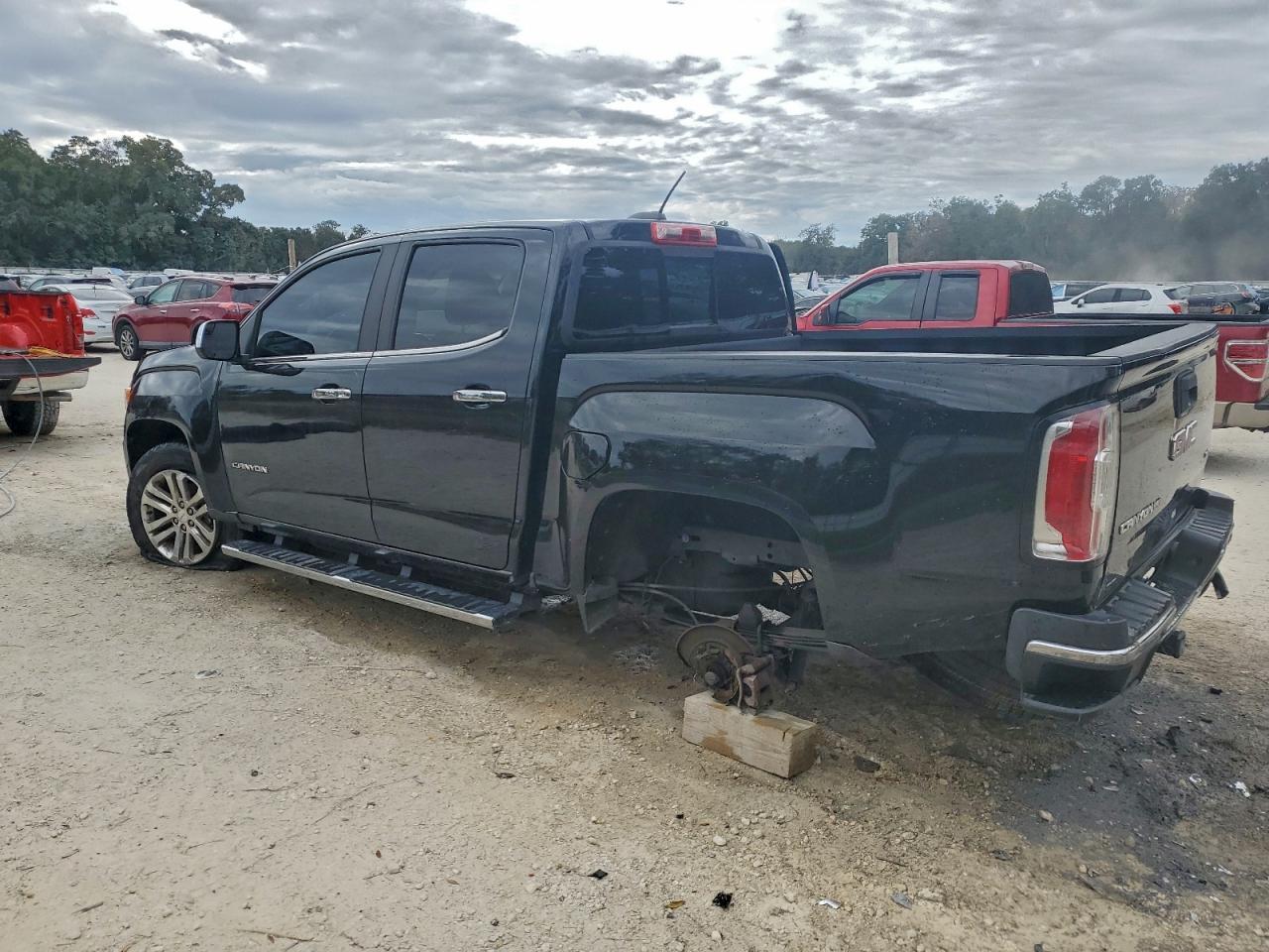 2017 GMC CANYON
