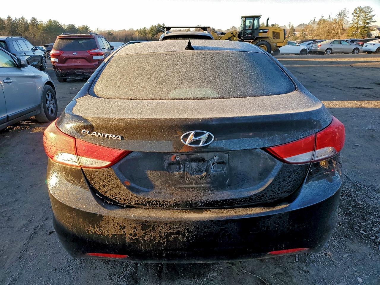 2012 HYUNDAI ELANTRA