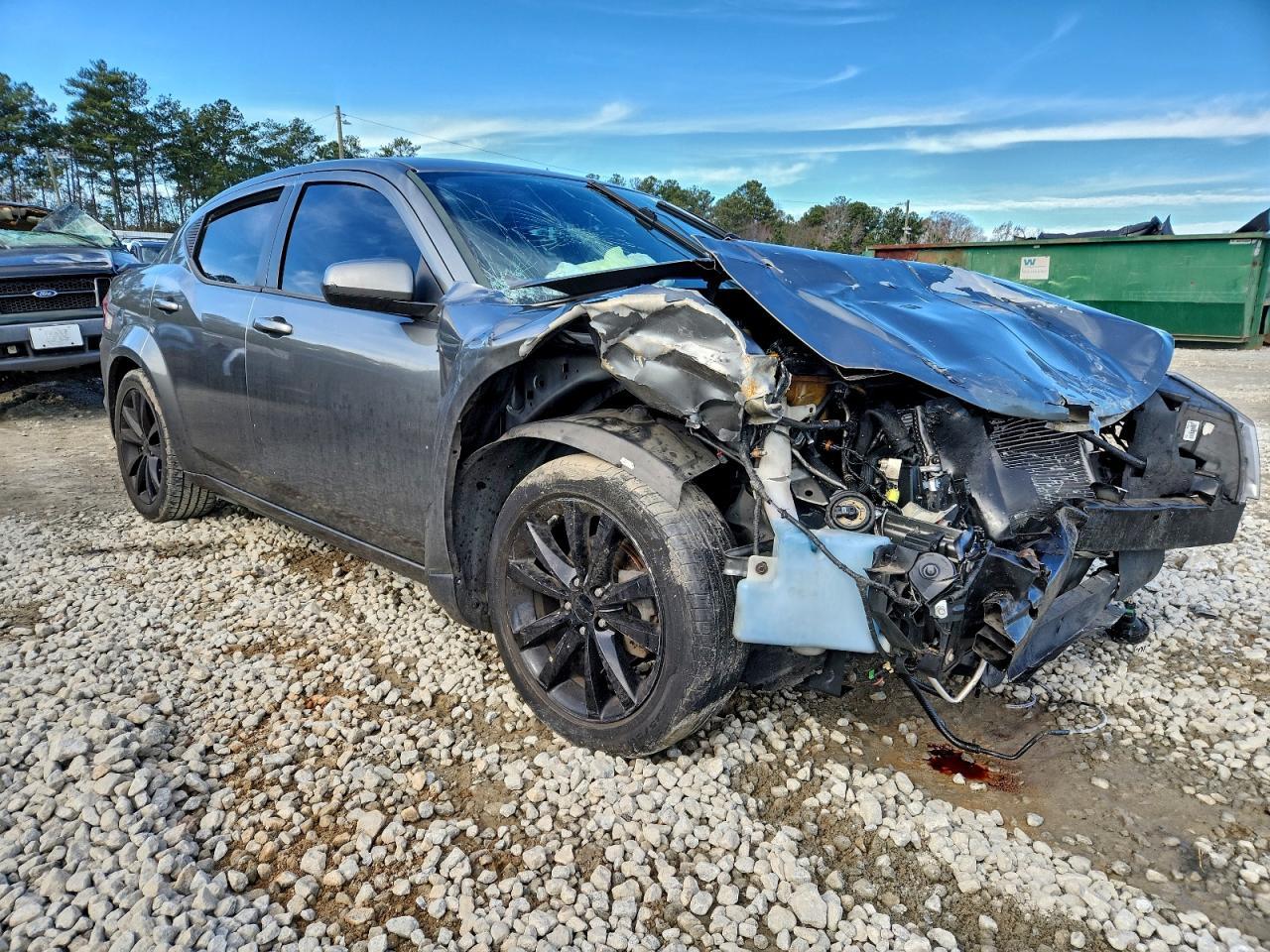 2013 DODGE Avenger