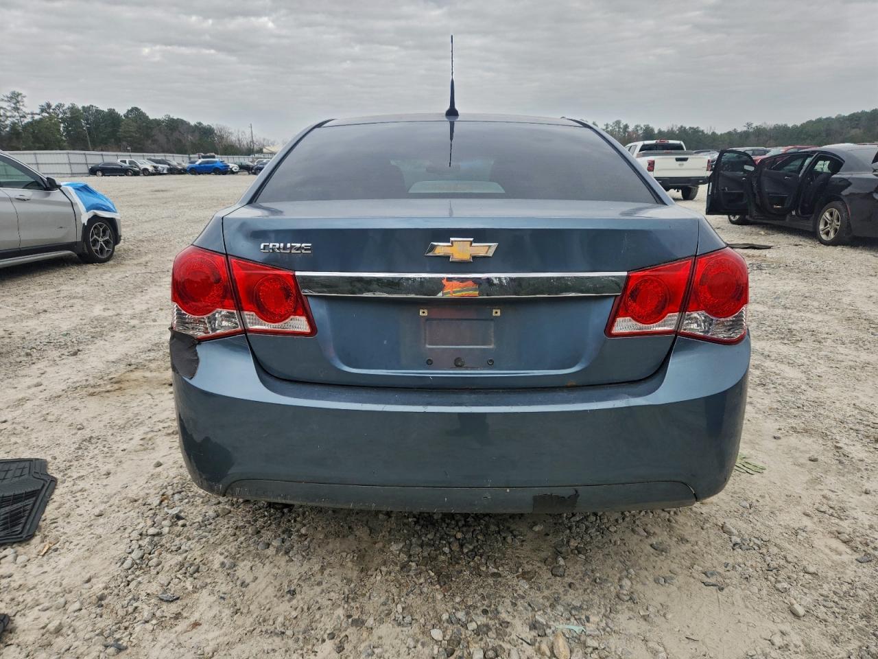 2012 CHEVROLET CRUZE