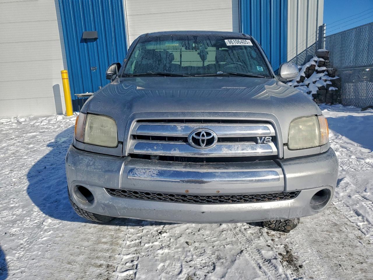 2004 TOYOTA TUNDRA