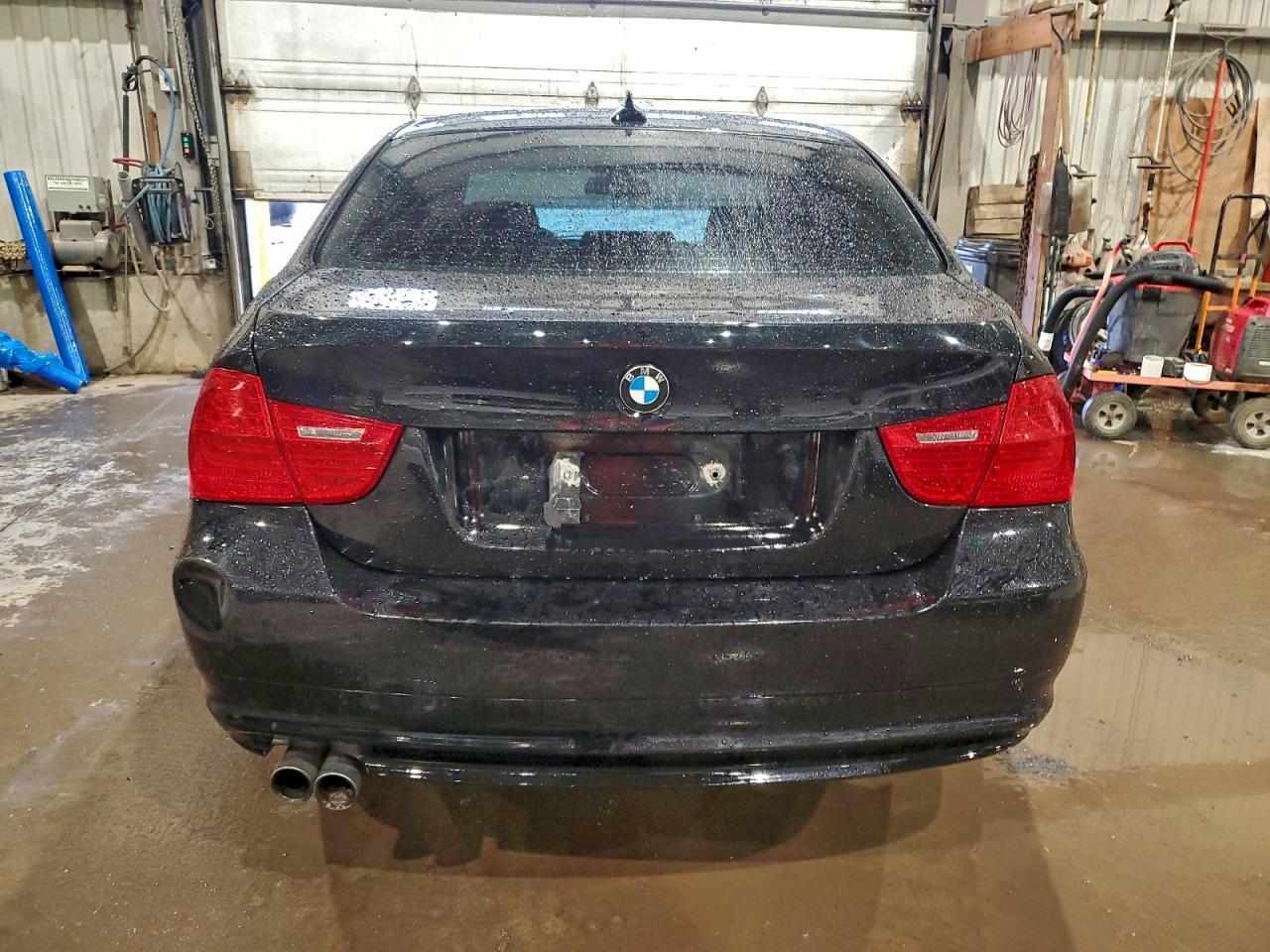 2011 BMW 3 SERIES