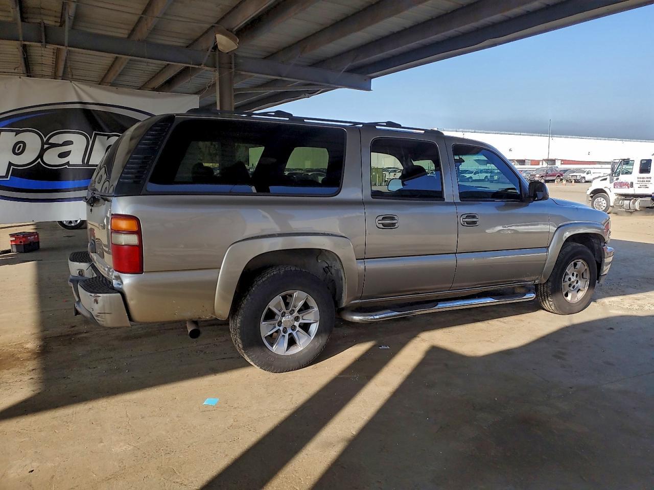 2003 CHEVROLET Suburban