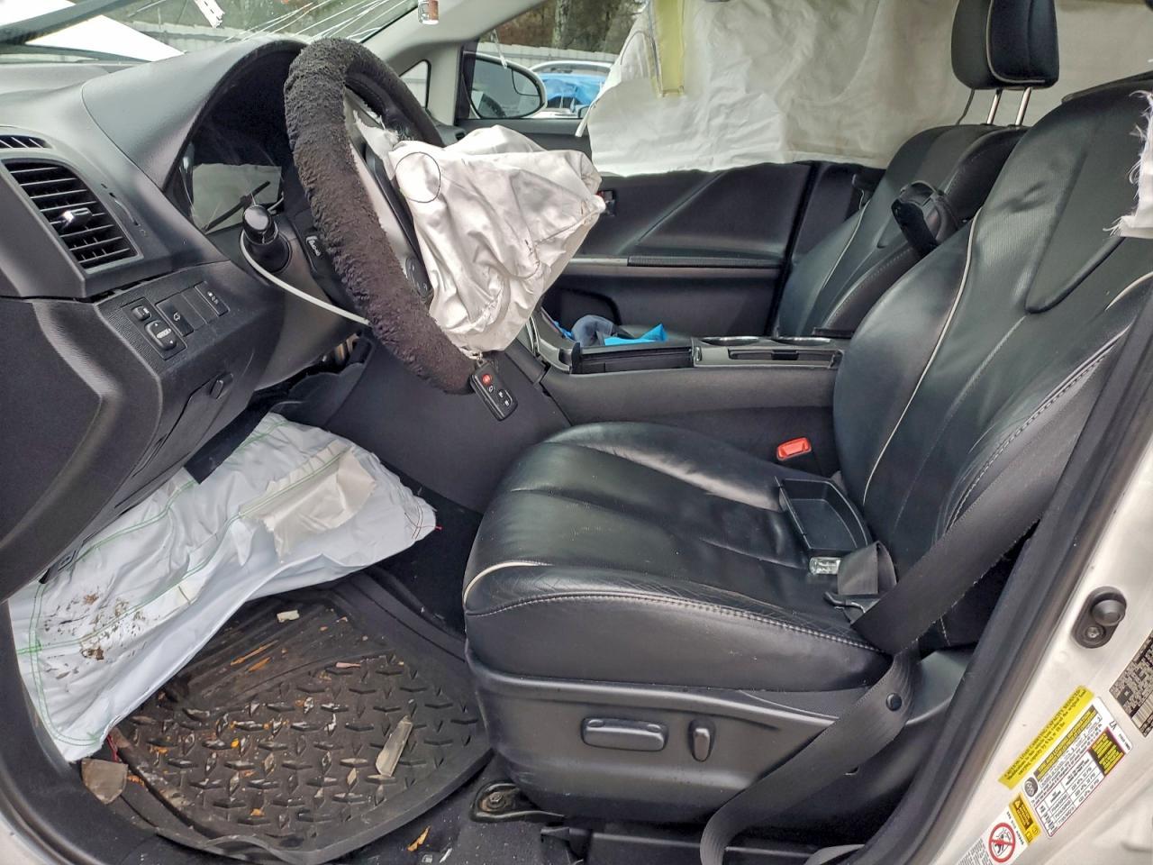 2013 TOYOTA VENZA