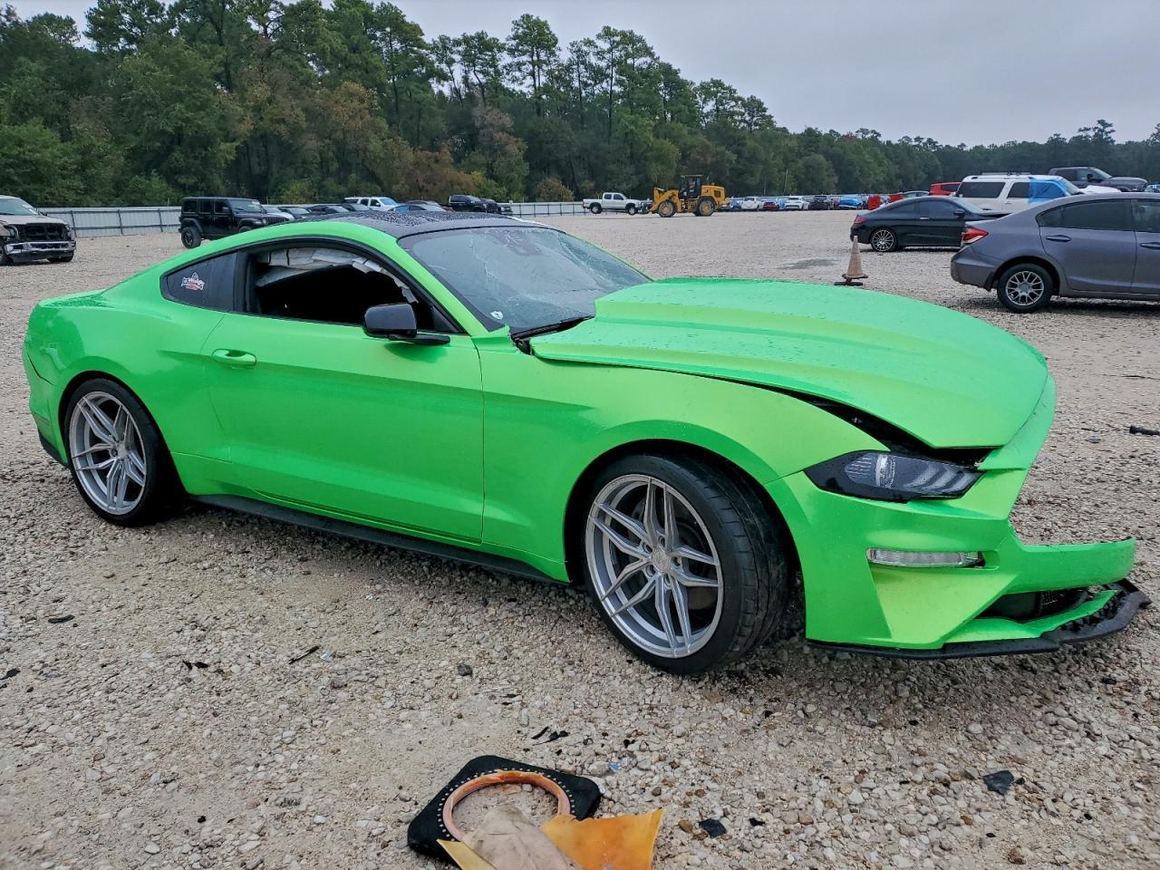 2021 FORD MUSTANG