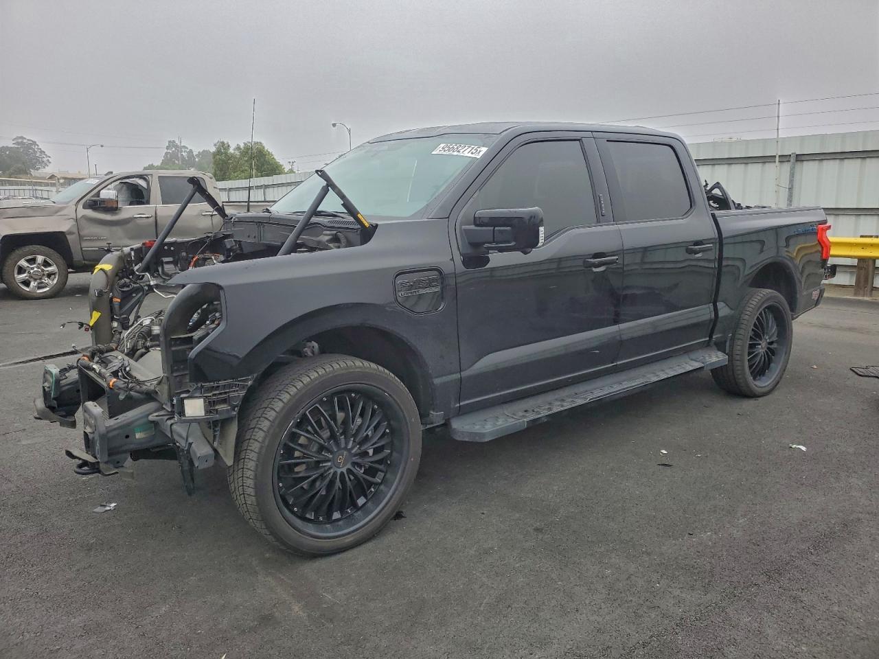 2022 FORD F-150 Lightning