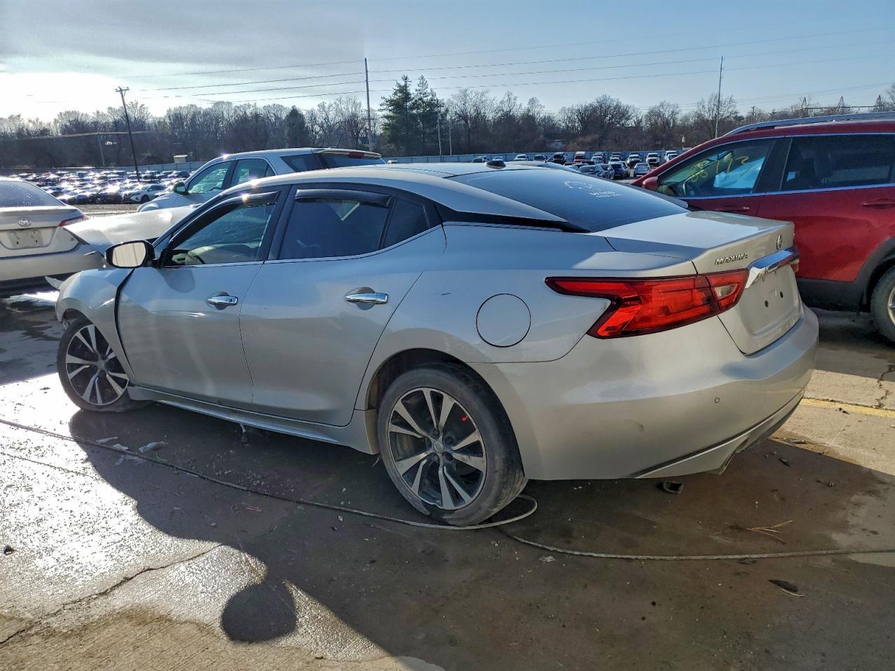 2018 NISSAN Maxima