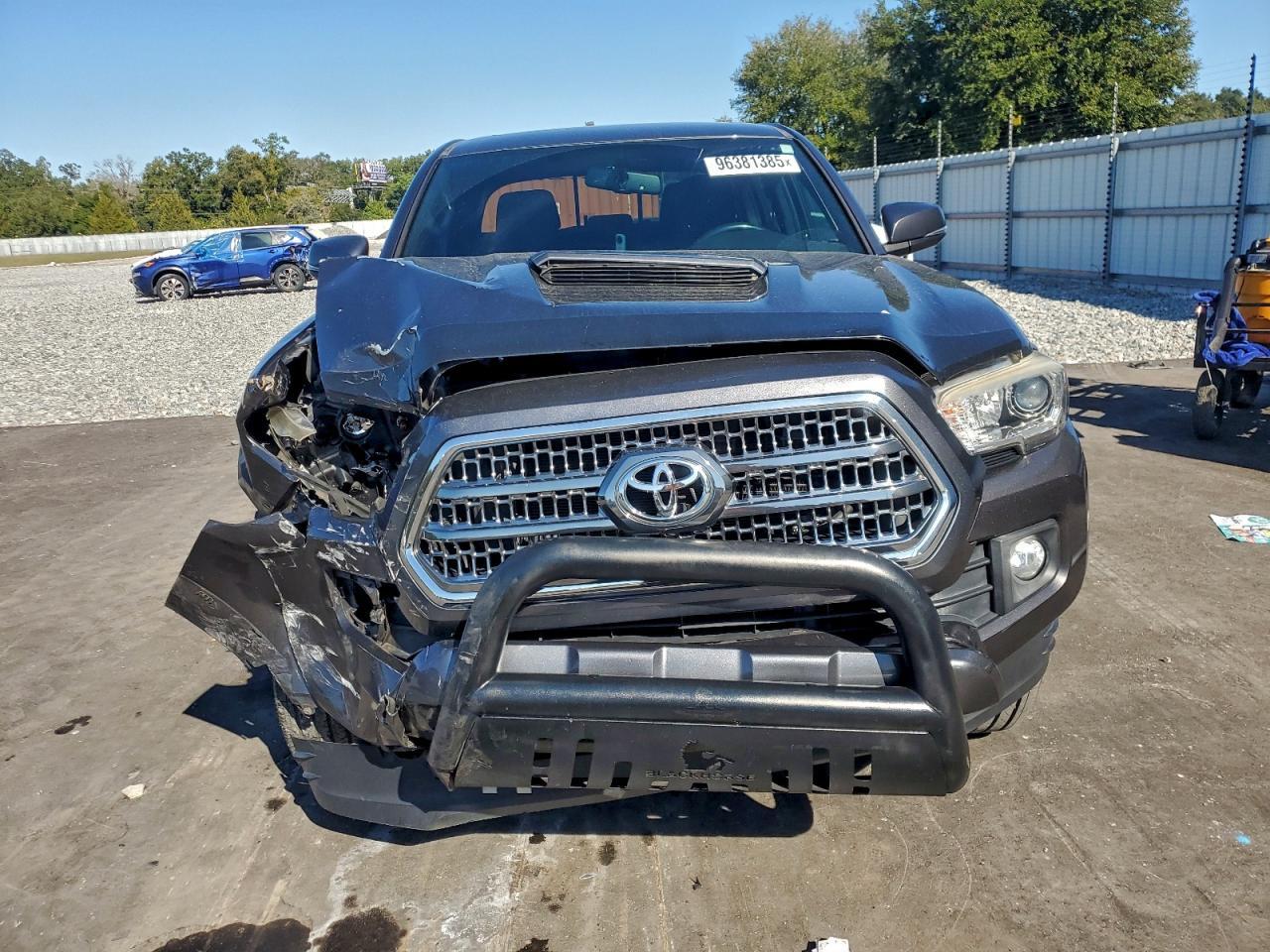 2017 TOYOTA TACOMA