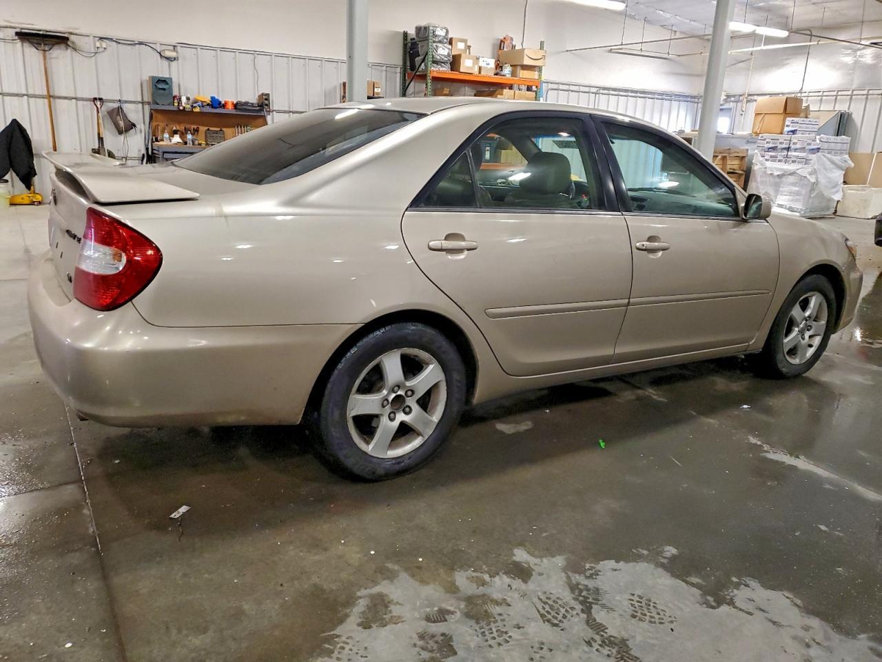 2002 TOYOTA CAMRY