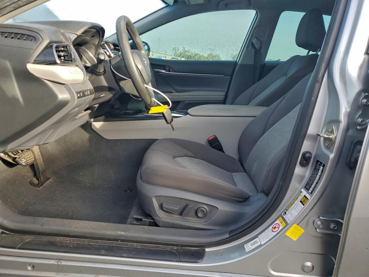 2019 TOYOTA CAMRY