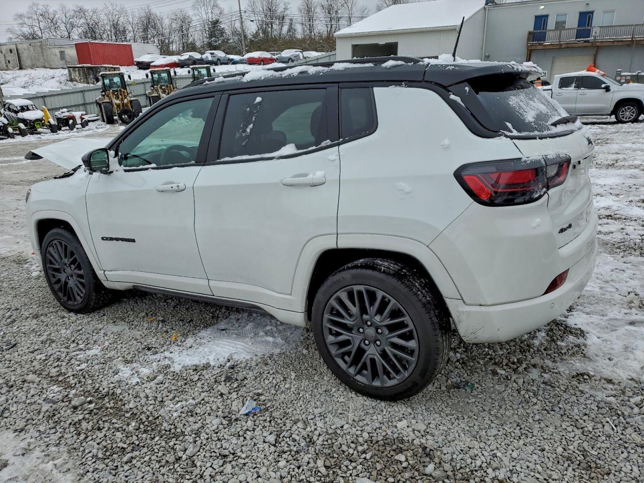 2023 JEEP Compass