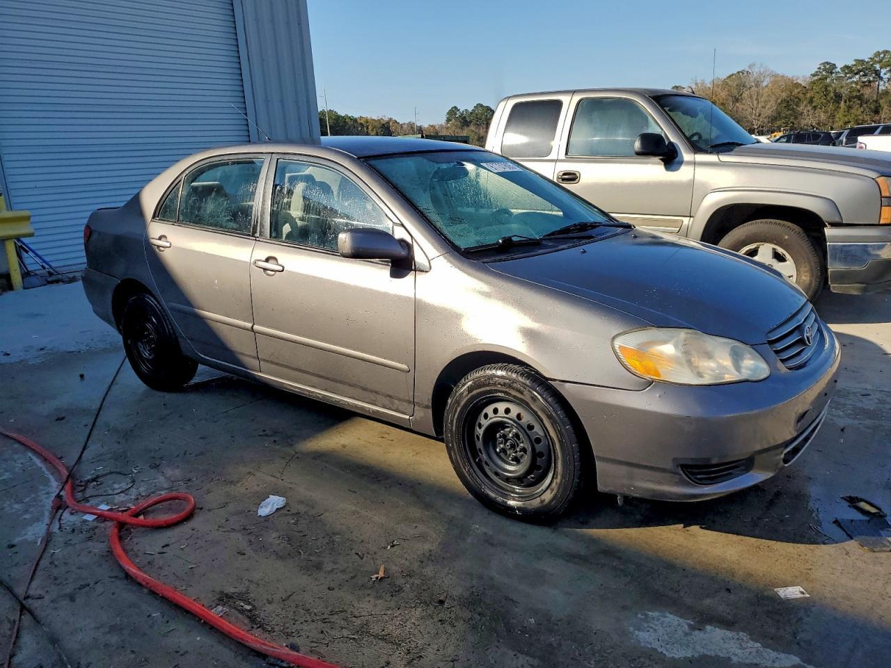 2004 TOYOTA COROLLA