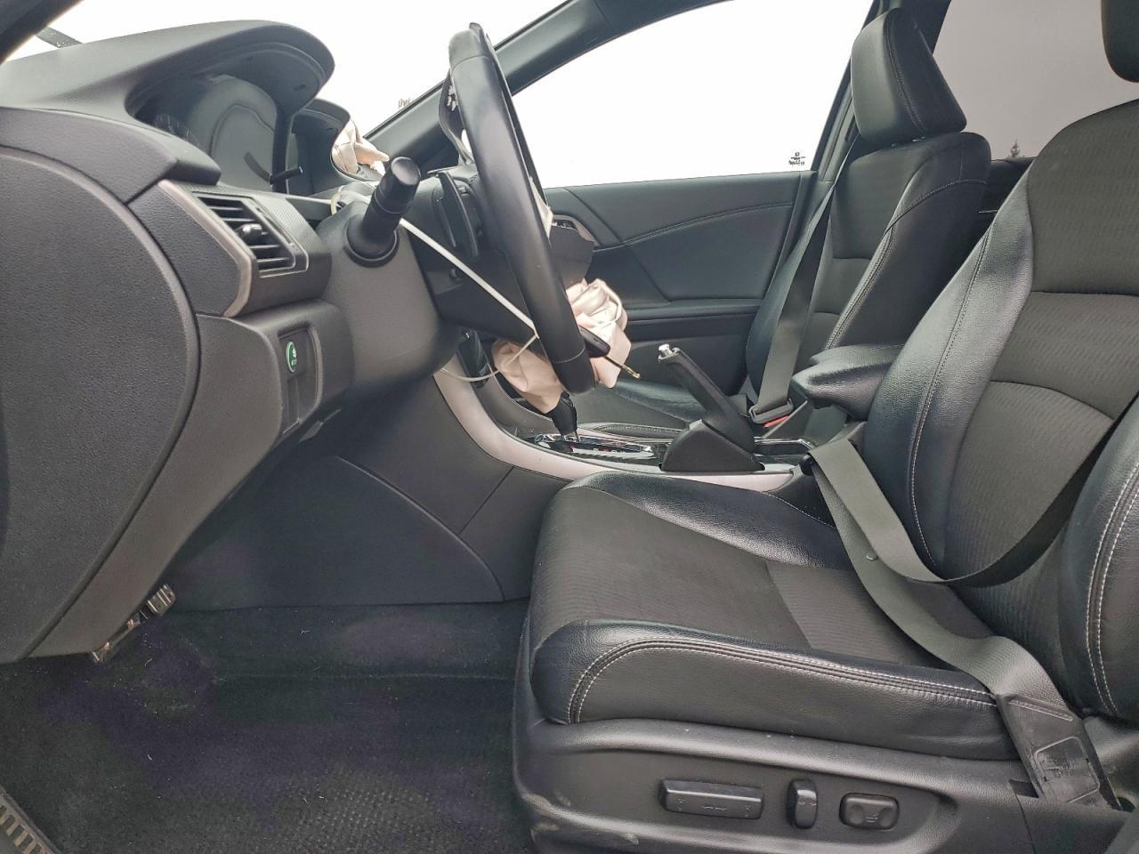 2016 HONDA ACCORD