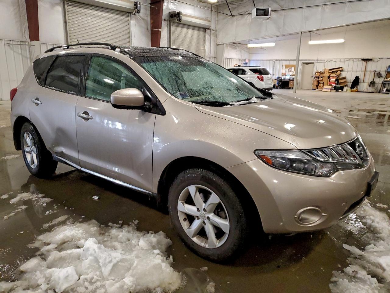 2010 NISSAN MURANO
