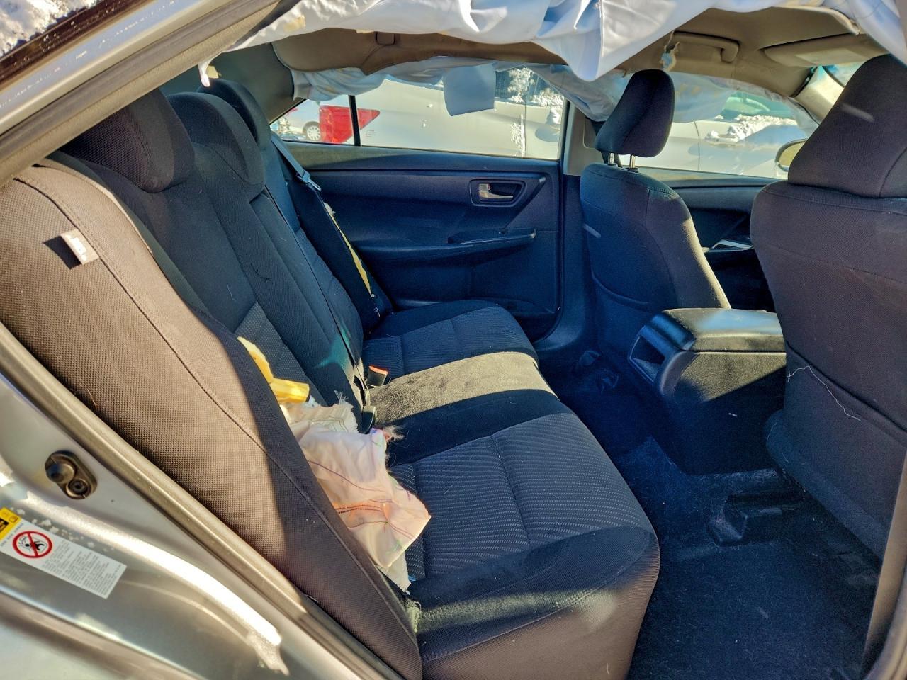 2016 TOYOTA CAMRY