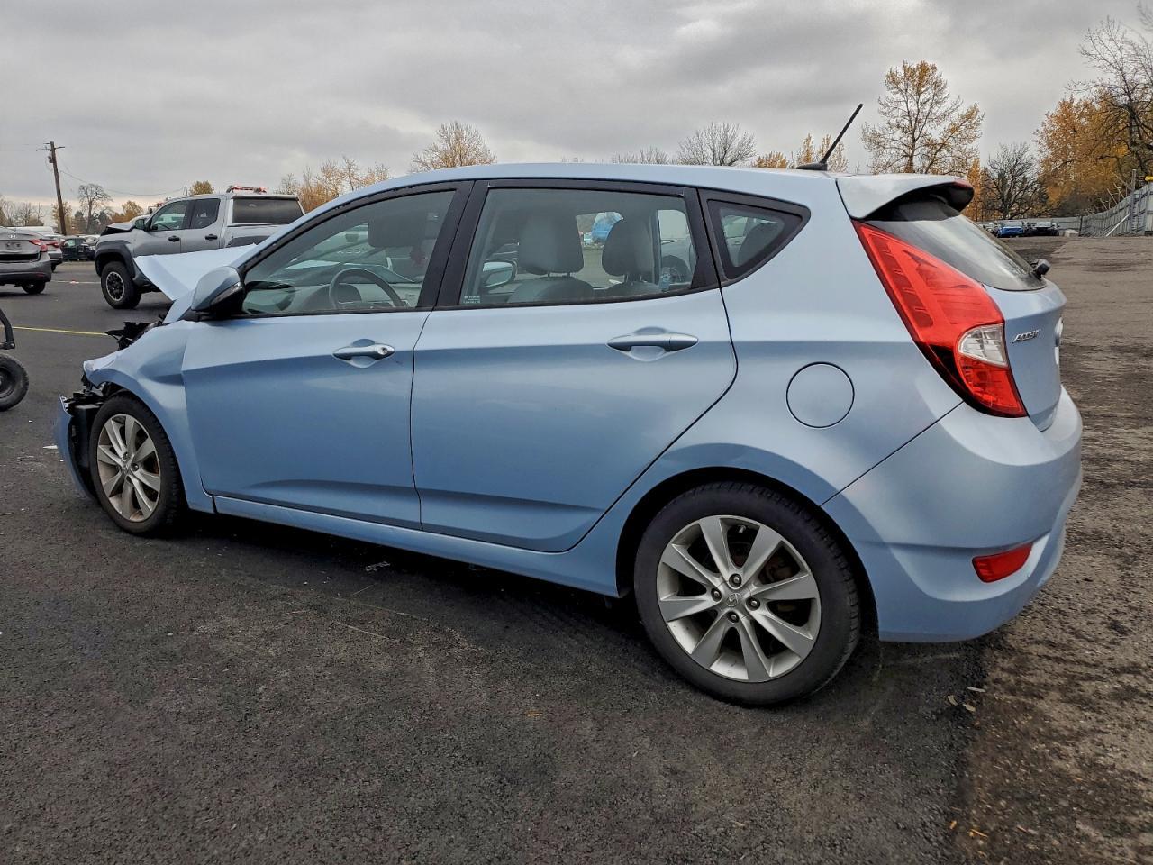 2013 HYUNDAI ACCENT