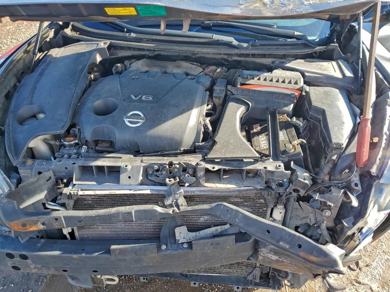 2014 NISSAN Maxima