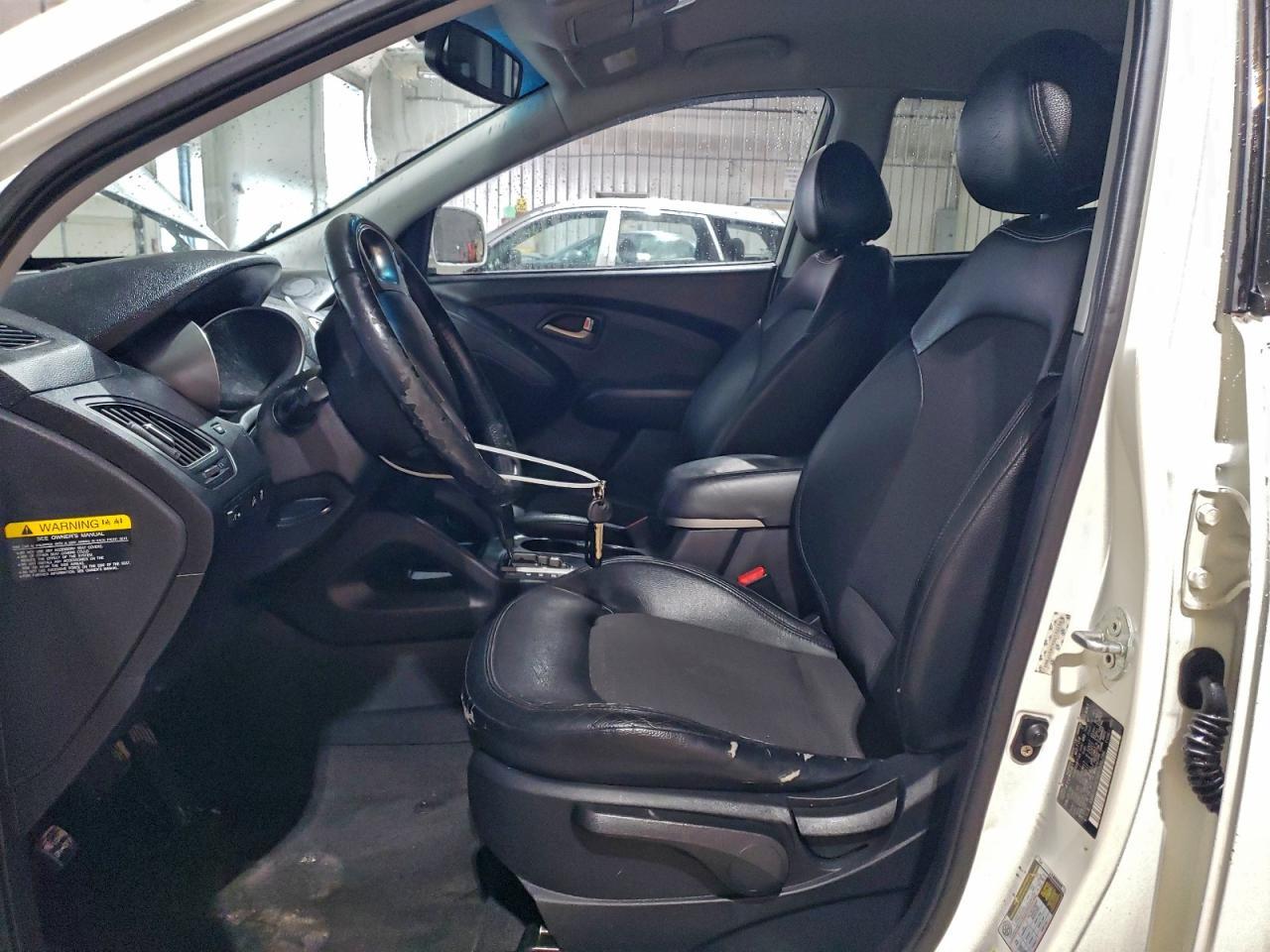 2011 HYUNDAI TUCSON