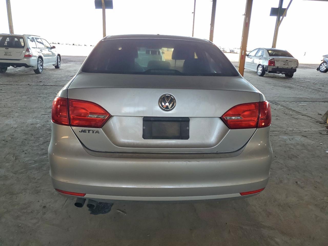 2012 VOLKSWAGEN JETTA