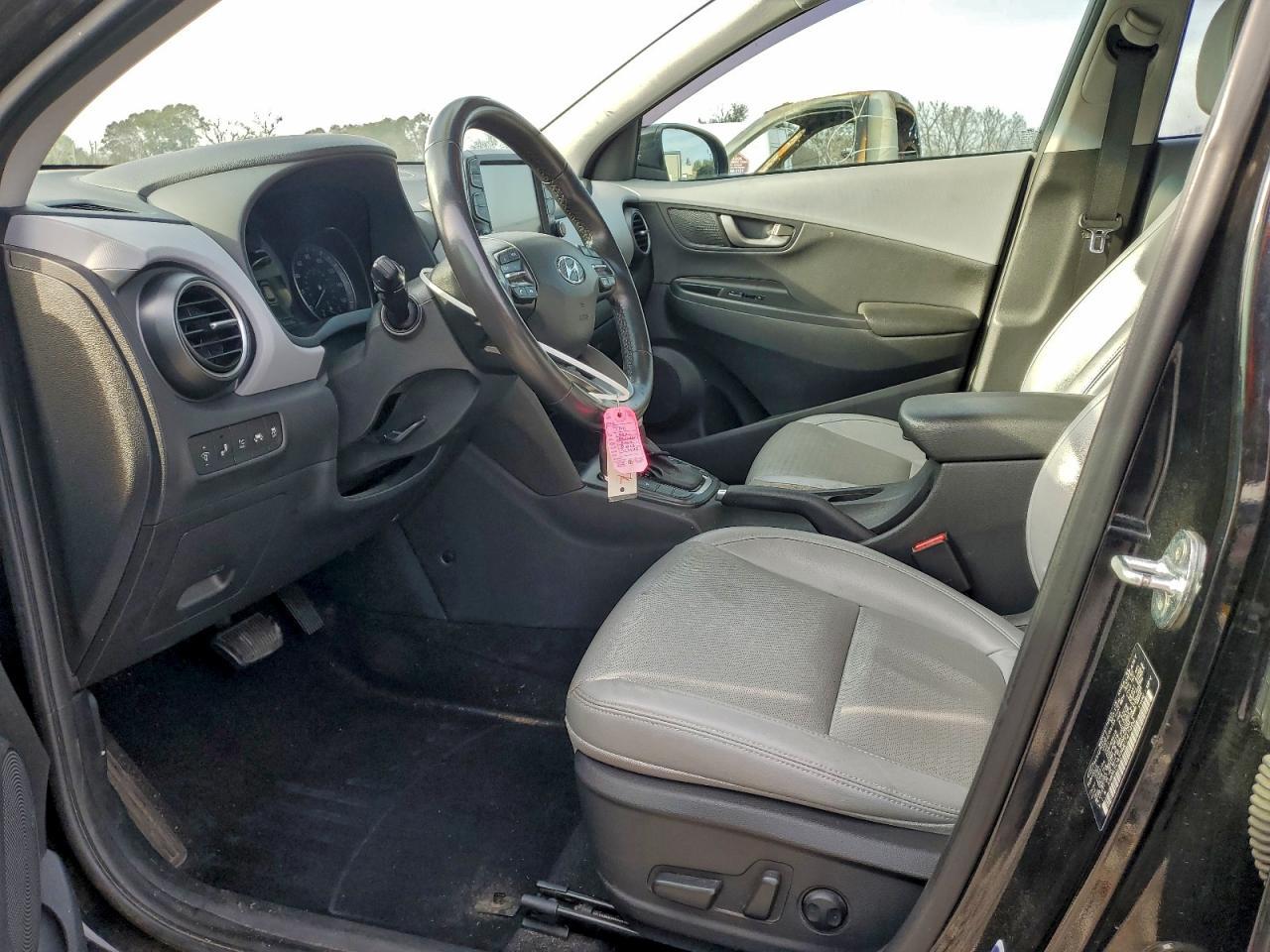 2021 HYUNDAI Kona