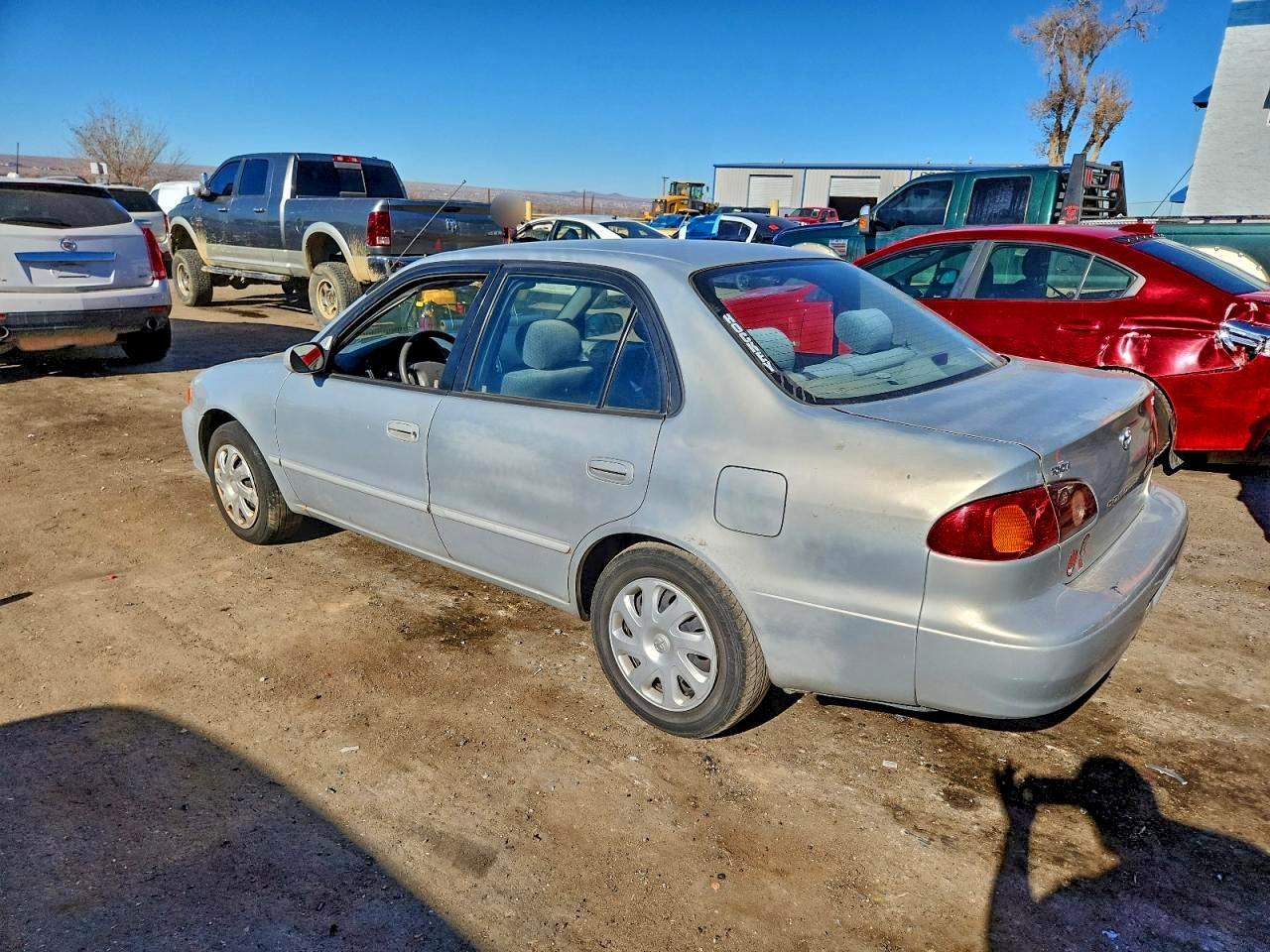 2001 TOYOTA COROLLA