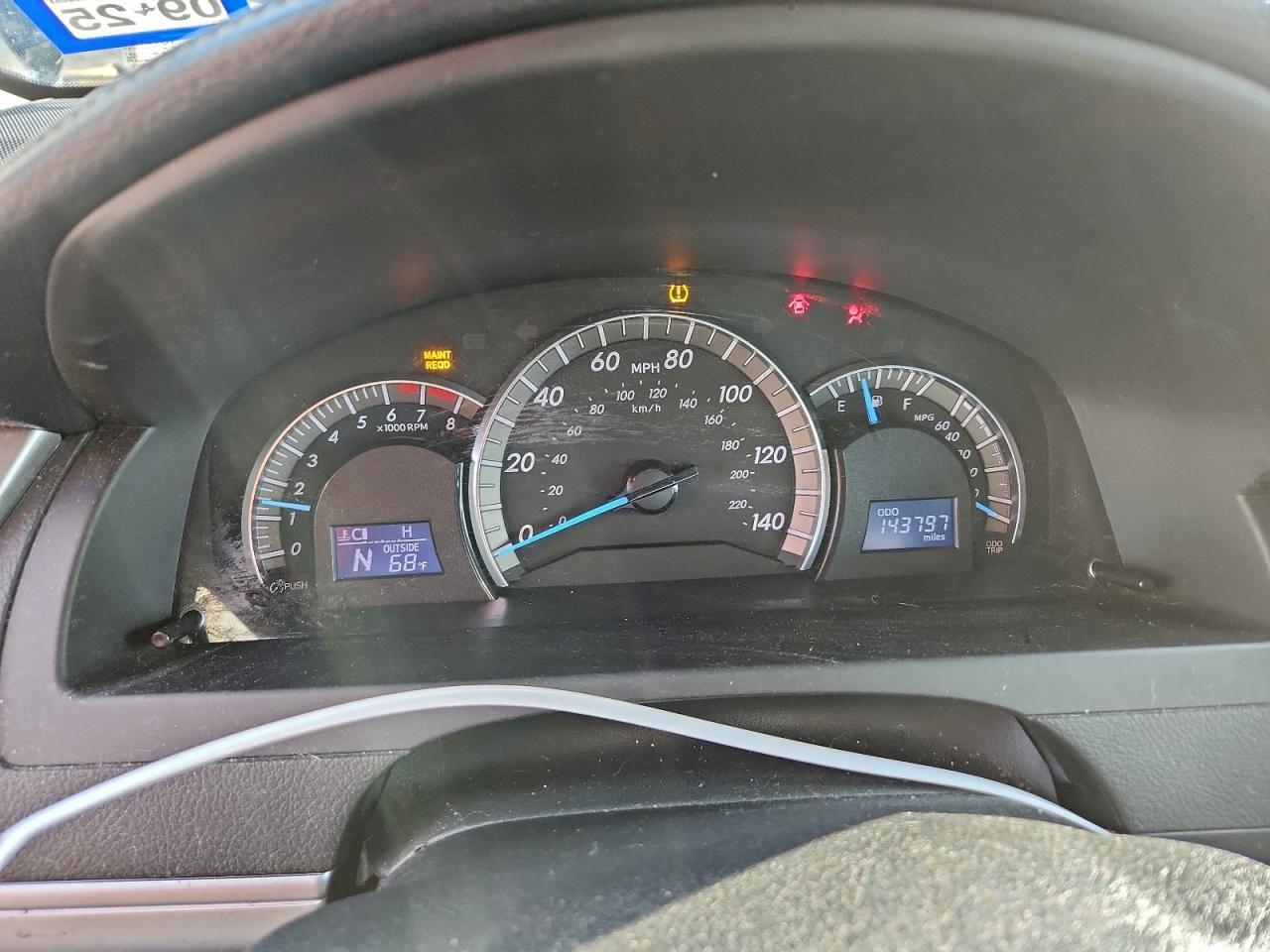 2012 TOYOTA CAMRY