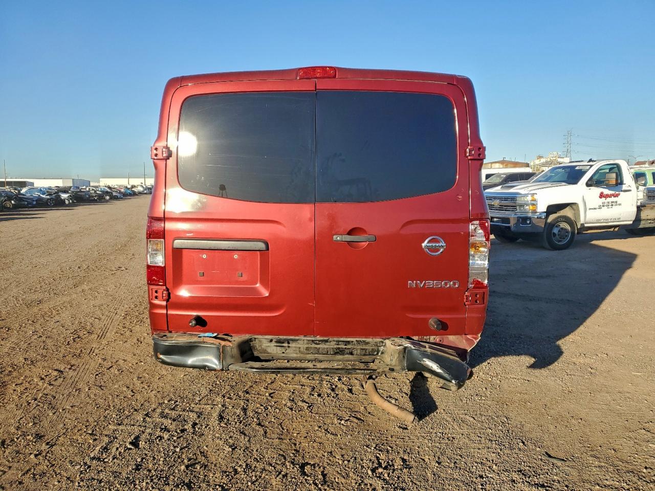 2017 NISSAN NV3500