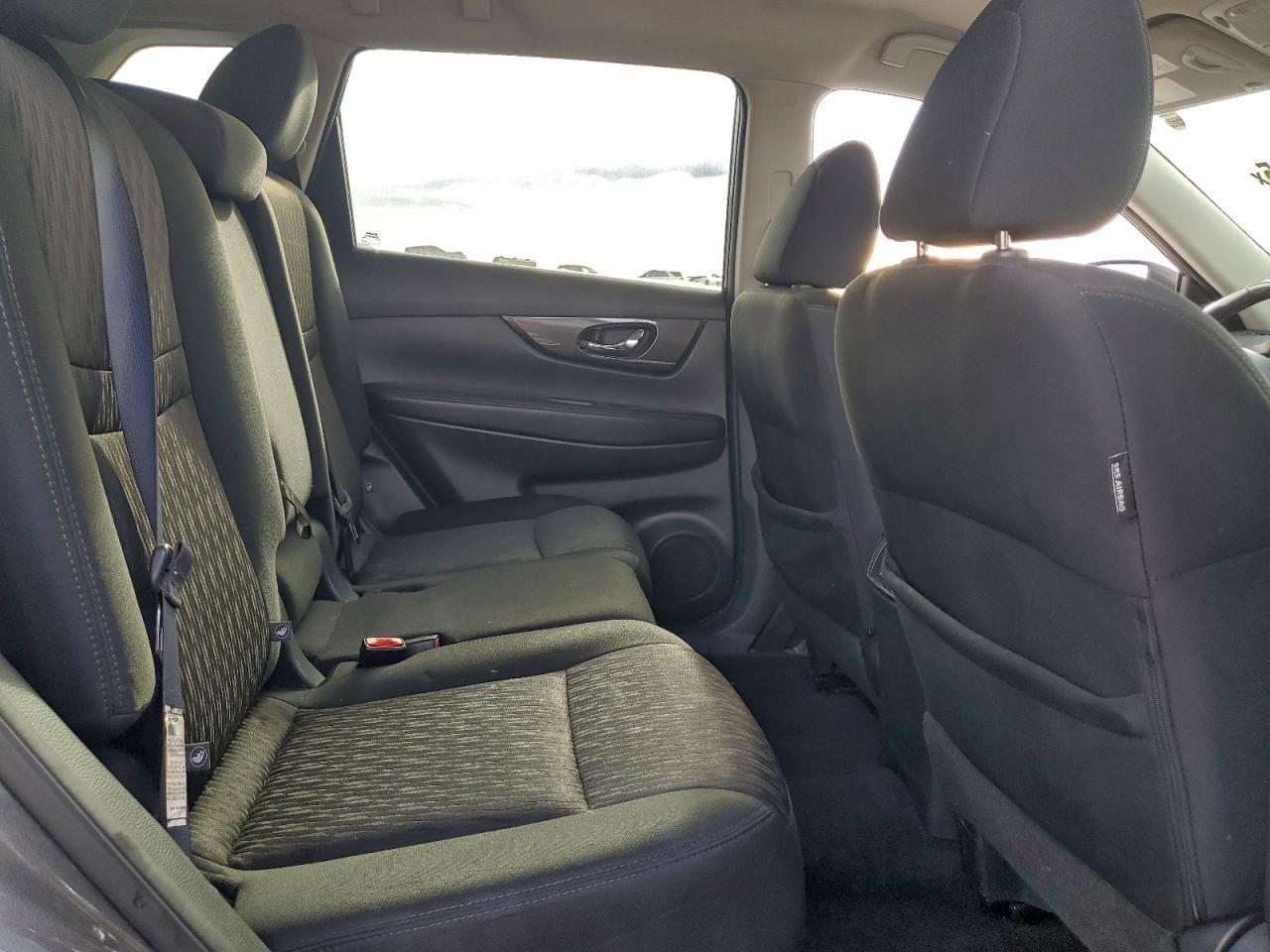 2017 NISSAN ROGUE