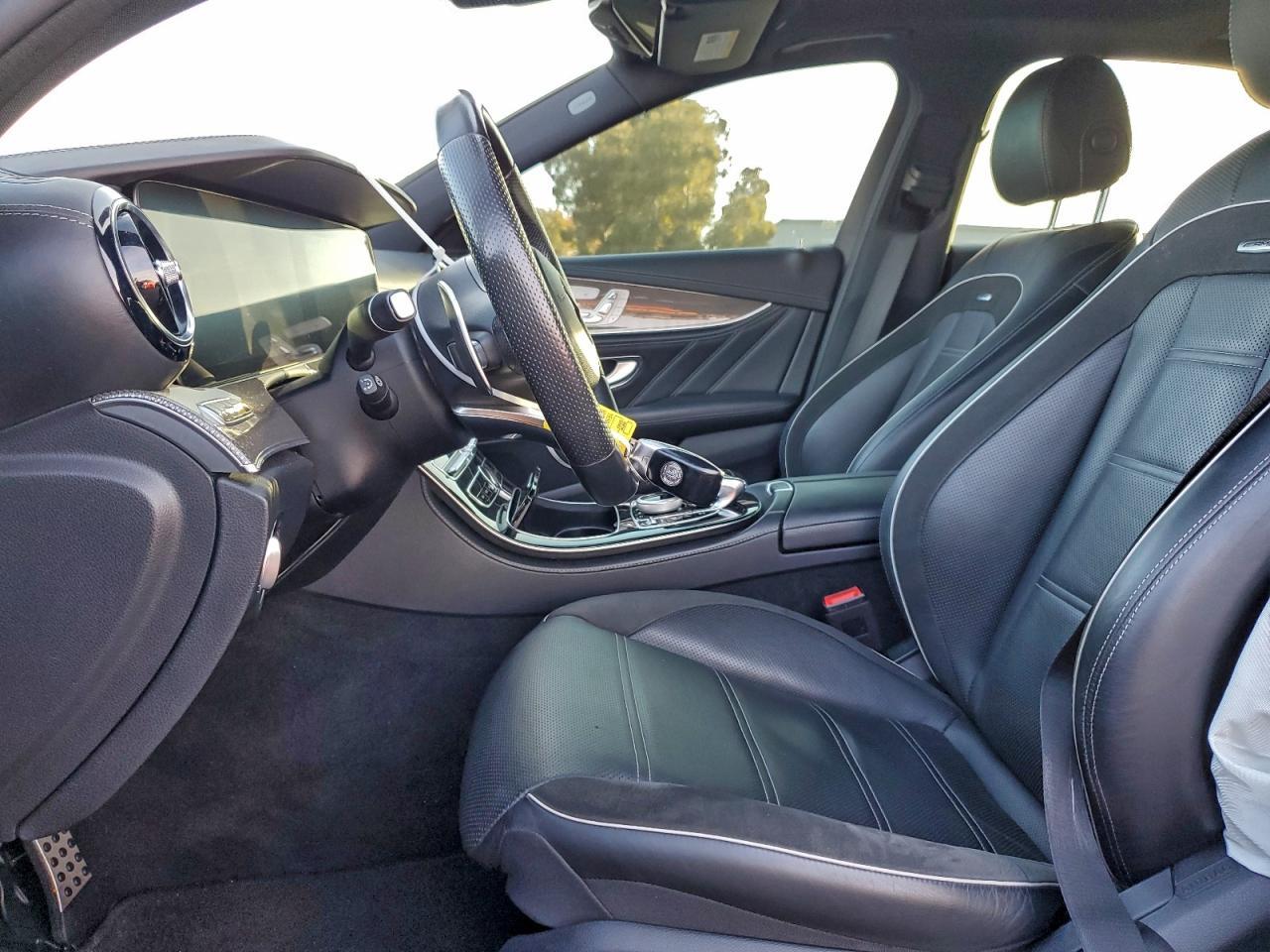 2019 MERCEDES-BENZ E-Class