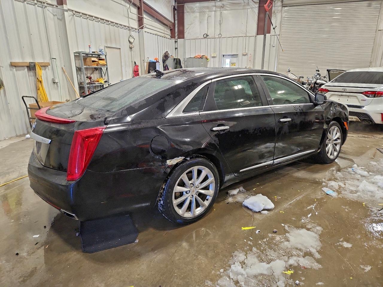2013 CADILLAC XTS