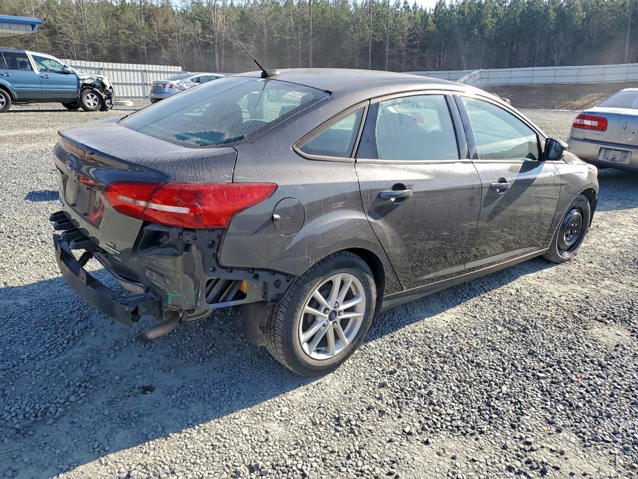2015 FORD FOCUS
