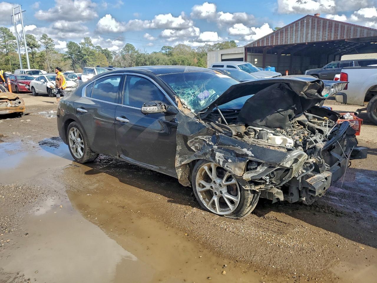 2013 NISSAN Maxima