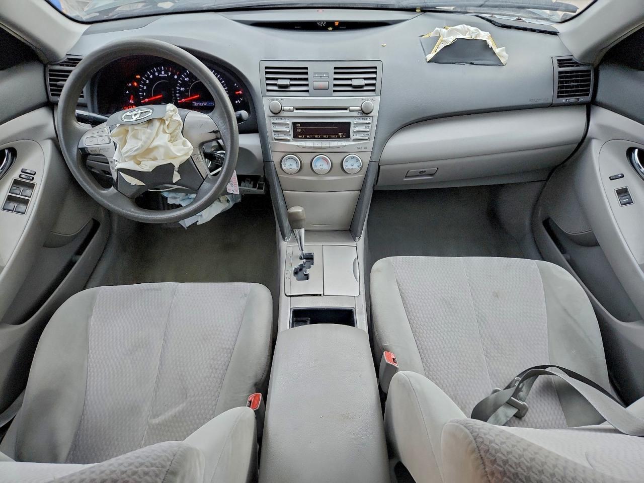 2011 TOYOTA CAMRY