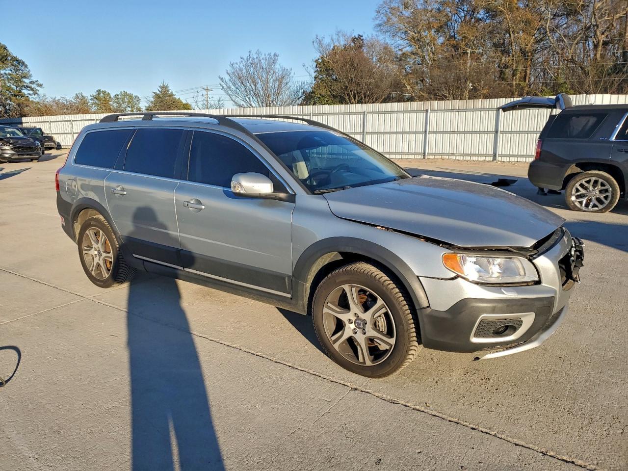 2013 VOLVO XC70